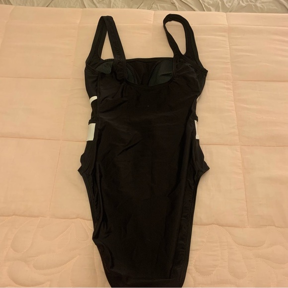 Anne Cole Collection black white one piece suit with flattering mesh at waist 10 - Picture 5 of 14